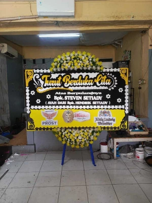 Papan Bunga di Alun Alun Jayapura