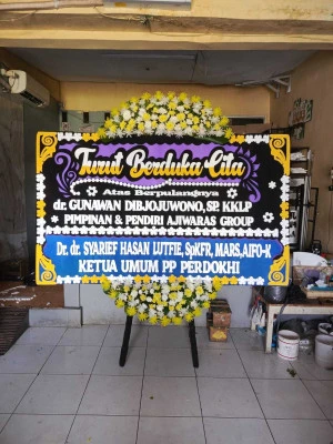 Papan Bunga di Alun Alun Jayapura